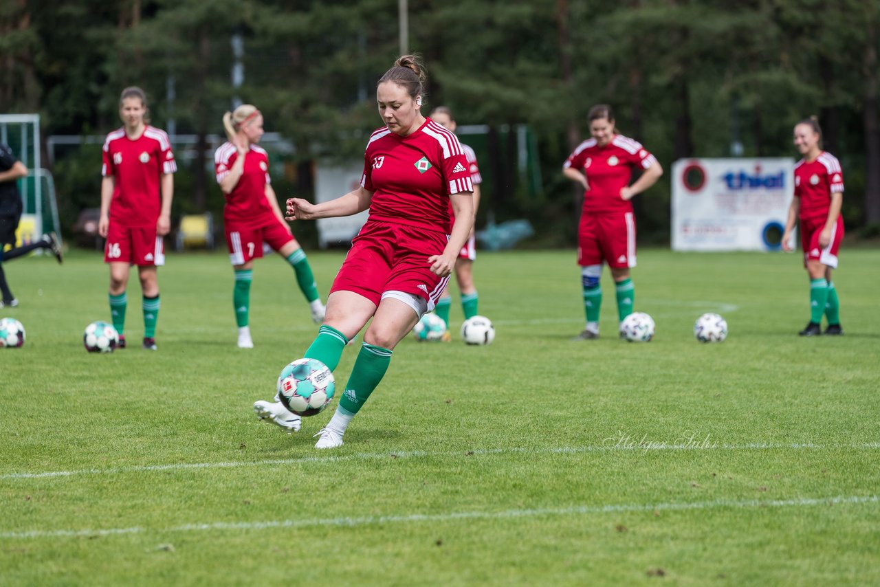 Bild 82 - F SV Boostedt - SV Fortuna St. Juergen : Ergebnis: 2:1